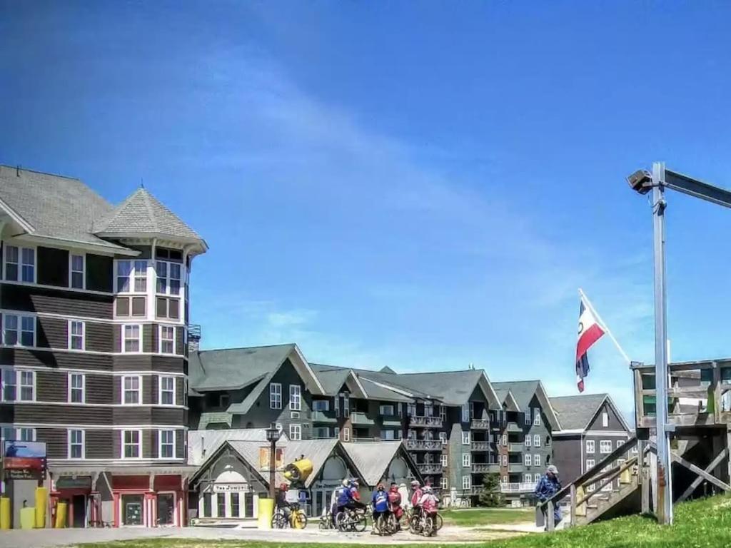 Enjoy The Long Range View, Ski In N Out Top Of The Mountain Condo Snowshoe Luaran gambar