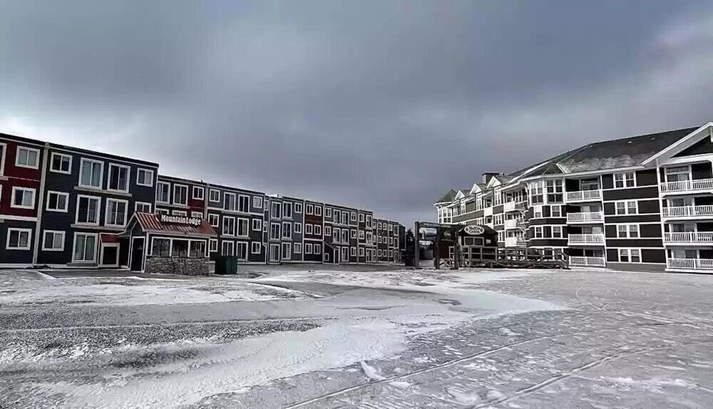 Enjoy The Long Range View, Ski In N Out Top Of The Mountain Condo Snowshoe Luaran gambar