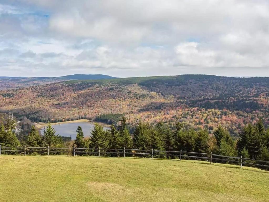 Enjoy The Long Range View, Ski In N Out Top Of The Mountain Condo Snowshoe Luaran gambar